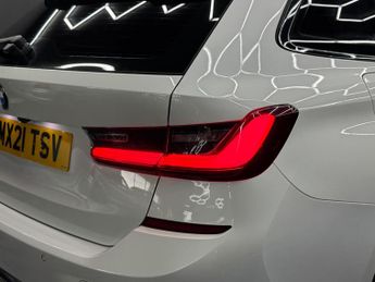 BMW 3 Series 2.0 320d MHT M Sport Touring Auto Euro 6 (s/s) 5dr