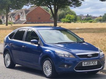 Ford Focus 1.6 Titanium 5dr