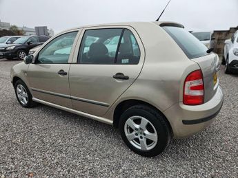 Skoda Fabia 1.4 16V Elegance 5dr