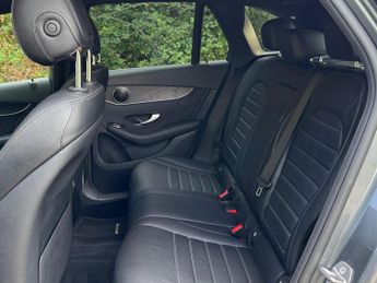 Mercedes-Benz GLC 2.0 GLC220d AMG Line (Premium) G-Tronic+ 4MATIC Euro 6 (s/s) 5dr