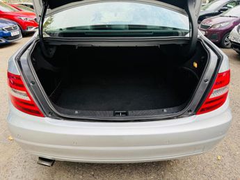 Mercedes-Benz C Class 2.1 C220 CDI Executive SE G-Tronic+ Euro 5 (s/s) 4dr