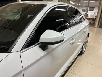 Audi A3 2.0 TDI Sport S Tronic Euro 6 (s/s) 4dr (Nav)