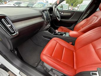 Volvo XC40 1.5 T3 Inscription Auto Euro 6 (s/s) 5dr