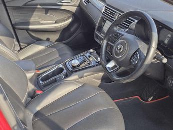 MG MG5 52.5kWh Exclusive Auto 5dr