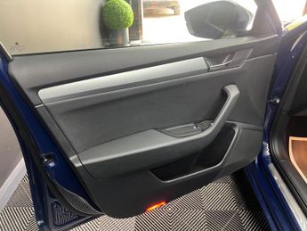 Skoda Superb 2.0 TDI SE DSG Euro 6 (s/s) 5dr