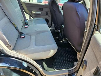 Land Rover Freelander 2.0 TD4 Maasai Mara SUV 5dr Diesel Manual (205 g/km, 110 bhp)