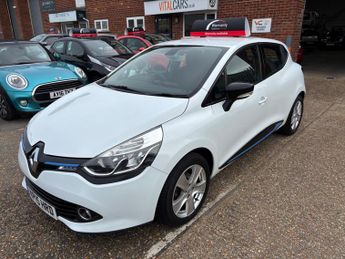 Renault Clio 1.2 16V Dynamique MediaNav Euro 5 5dr