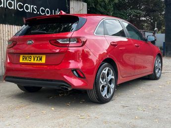 Kia Ceed 1.6 CRDi 3 DCT Euro 6 (s/s) 5dr