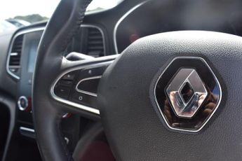 Renault Megane 1.3 TCe Iconic Sport Tourer Euro 6 (s/s) 5dr