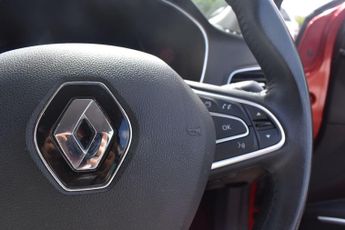 Renault Megane 1.3 TCe Iconic Sport Tourer Euro 6 (s/s) 5dr