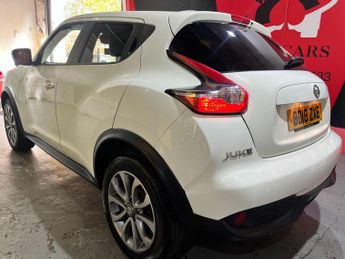 Nissan Juke 1.6 Tekna XTRON Euro 6 5dr