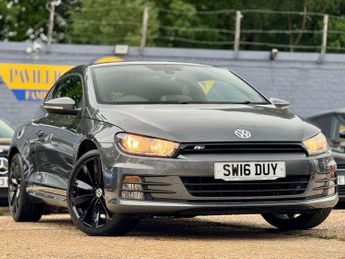 Volkswagen Scirocco 2.0 TDI BlueMotion Tech R-Line DSG Euro 6 (s/s) 3dr