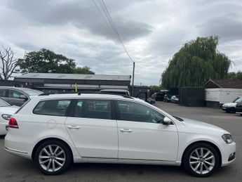 Volkswagen Passat 2.0 TDI BlueMotion Tech Executive DSG Euro 5 (s/s) 5dr