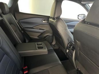 Nissan Qashqai 1.3 DIG-T MHEV Tekna XTRON Euro 6 (s/s) 5dr