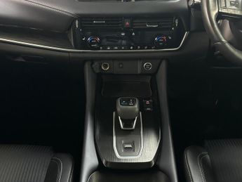 Nissan Qashqai 1.3 DIG-T MHEV Tekna XTRON Euro 6 (s/s) 5dr