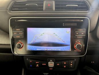 Nissan Leaf 40kWh Acenta Auto 5dr