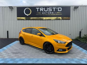 Ford Focus 2.0T EcoBoost ST-2 Euro 6 (s/s) 5dr