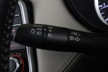 Nissan Micra 1.0 IG-T Tekna Euro 6 (s/s) 5dr