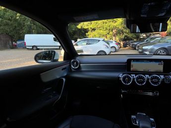 Mercedes-Benz A Class 1.3 A200 AMG Line (Premium) 7G-DCT Euro 6 (s/s) 5dr
