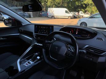 Peugeot 5008 1.2 PureTech Allure EAT Euro 6 (s/s) 5dr