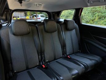 Peugeot 5008 1.2 PureTech Allure EAT Euro 6 (s/s) 5dr
