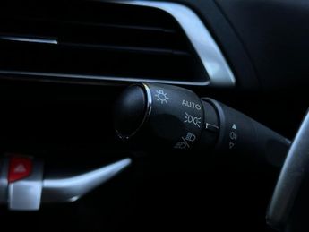 Peugeot 5008 1.2 PureTech Allure EAT Euro 6 (s/s) 5dr