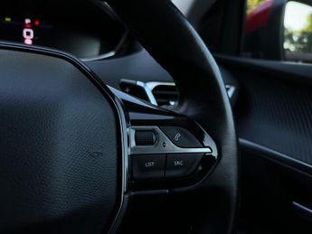 Peugeot 5008 1.2 PureTech Allure EAT Euro 6 (s/s) 5dr
