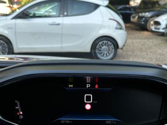 Peugeot 5008 1.2 PureTech Allure EAT Euro 6 (s/s) 5dr