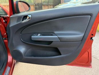 Vauxhall Corsa 1.4 16V SE Auto Euro 5 5dr