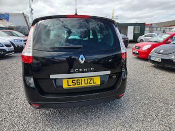 Renault Grand Scenic 1.5 dCi Dynamique TomTom EDC Euro 5 5dr