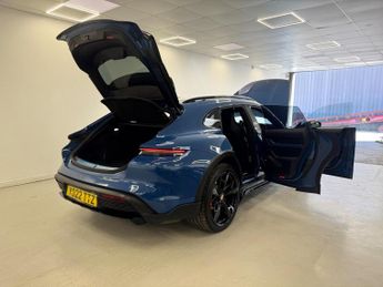 Porsche Taycan Performance Plus 93.4kWh 4S Cross Turismo Auto 4WD 5dr (11kW Cha