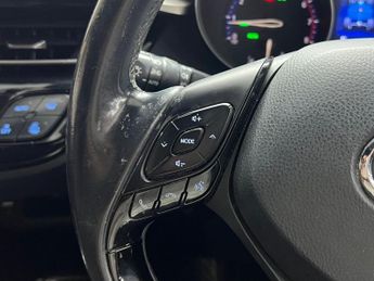Toyota C-HR 1.2 VVT-i Excel CVT AWD Euro 6 (s/s) 5dr