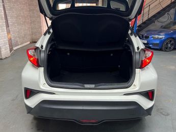 Toyota C-HR 1.2 VVT-i Excel CVT AWD Euro 6 (s/s) 5dr