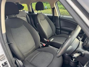 MINI Countryman 1.6 Cooper Auto Euro 6 5dr