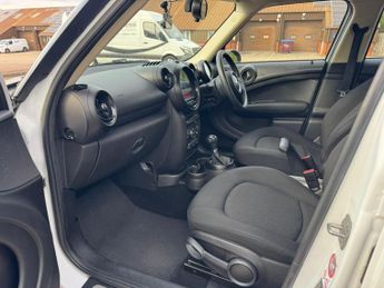 MINI Countryman 1.6 Cooper Auto Euro 6 5dr