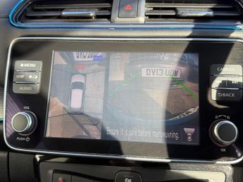 Nissan Leaf 40kWh Tekna Auto 5dr