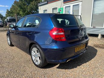 BMW 1 Series 2.0 118i SE Steptronic Euro 5 5dr