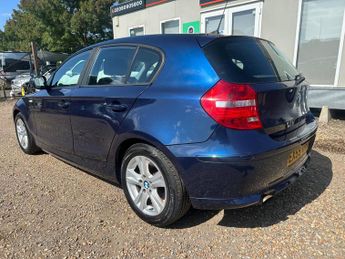 BMW 1 Series 2.0 118i SE Steptronic Euro 5 5dr