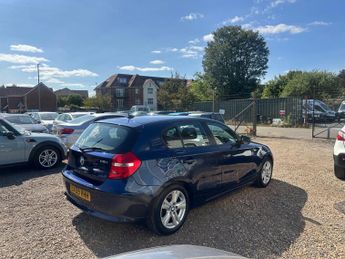 BMW 1 Series 2.0 118i SE Steptronic Euro 5 5dr