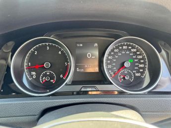 Volkswagen Golf 2.0 TDI BlueMotion Tech GT DSG Euro 5 (s/s) 5dr