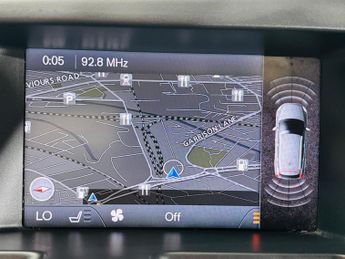 Volvo XC60 2.4 D5 SE Lux Nav Geartronic AWD Euro 5 5dr