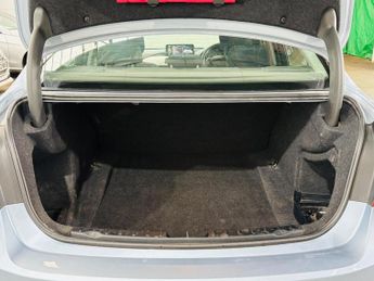 BMW 3 Series 3.0 330d SE Auto Euro 5 (s/s) 4dr