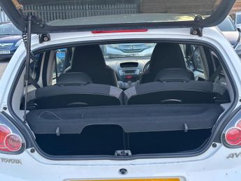 Toyota AYGO 1.0 VVT-i Fire Euro 5 5dr