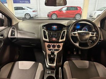 Ford Focus 1.6 TDCi Zetec Euro 5 (s/s) 5dr