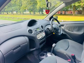 Toyota Yaris 1.3 VVT-i T Spirit 3dr