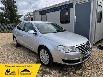 Volkswagen Passat 2.0 TDI Highline Plus DSG Euro 5 4dr