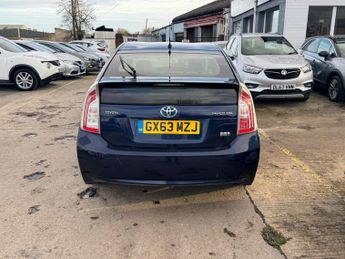 Toyota Prius 1.8 VVT-h T3 CVT Euro 5 (s/s) 5dr