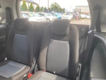 Ford Galaxy 2.0 TDCi Zetec Powershift Euro 5 5dr