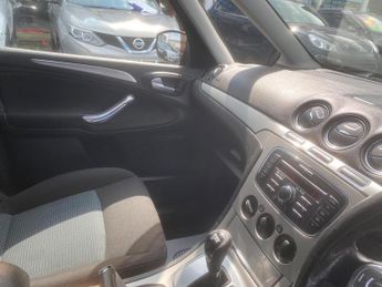 Ford Galaxy 2.0 TDCi Zetec Powershift Euro 5 5dr