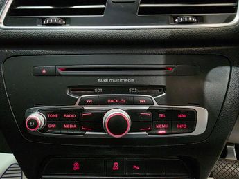 Audi Q3 2.0 TDI S line S Tronic quattro Euro 5 (s/s) 5dr